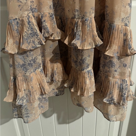Floral Ruffle Dress - Picture 3 of 6